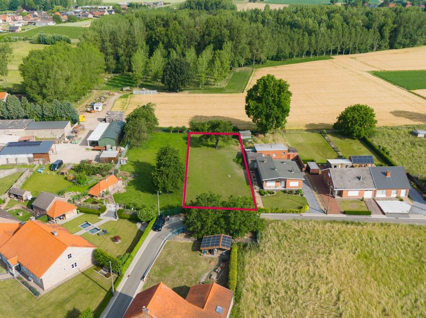 Terrain à vendre
                    à 3730 Hoeselt